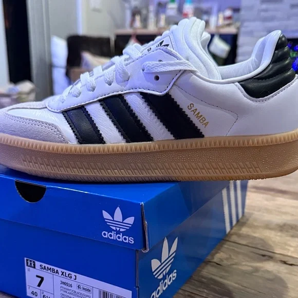 Adidas Samba XLG J White and Black Sneakers - Picture 5 of 5